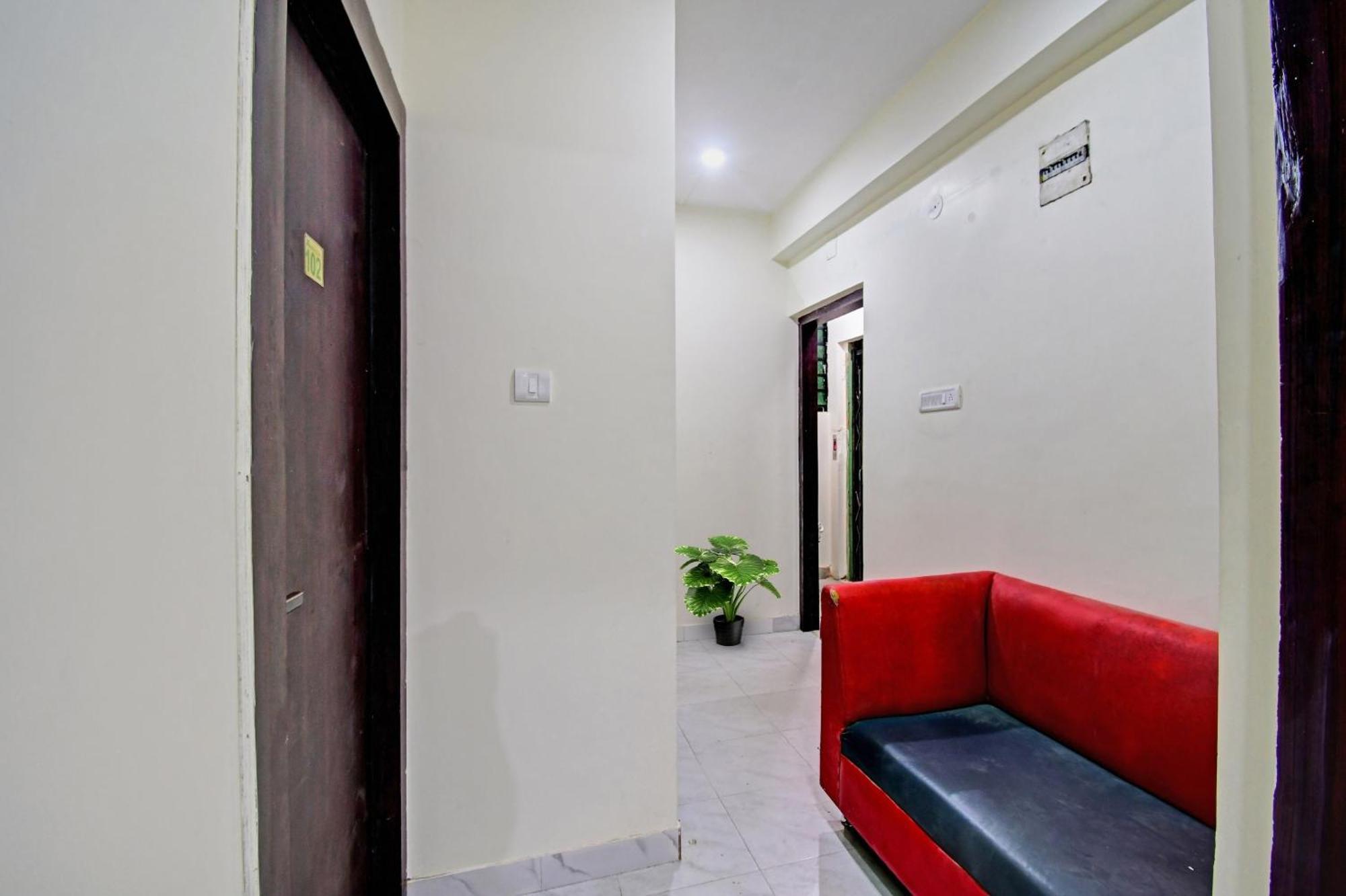 Jādabpur Super Collection O Green Leaf Near Acropolis Mall מראה חיצוני תמונה